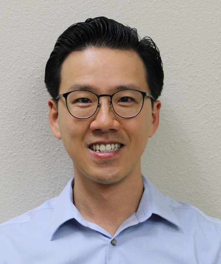 photo of Dr. Kai Chang
